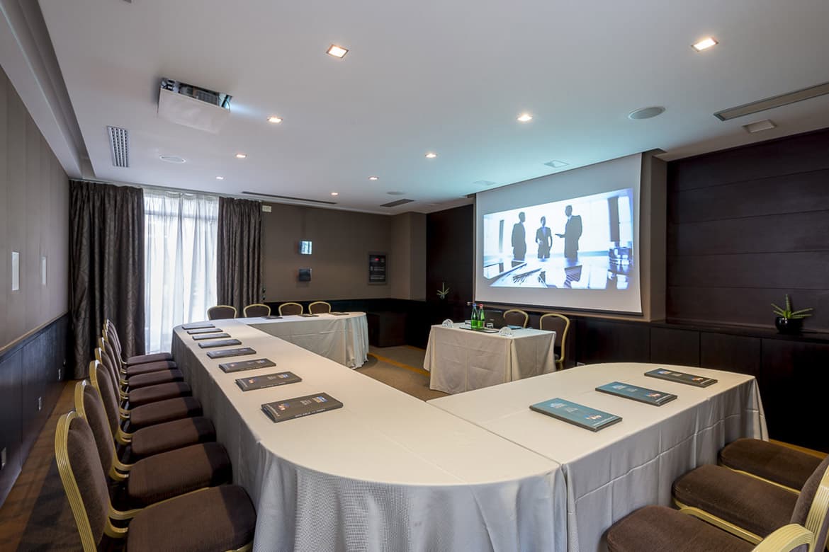 La Sala Meeting — 5/5
